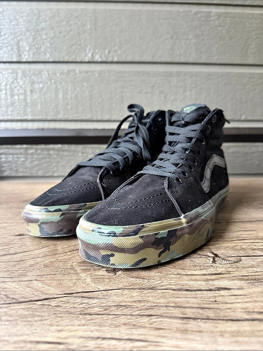 Vans Sk8-Hi High Top Camo Unisex Sneakers US M 8.5 / W 10